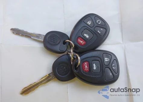 2005 Buick Lacrosse Cxs из США, поврежденный, VIN 2G4WE537651302563